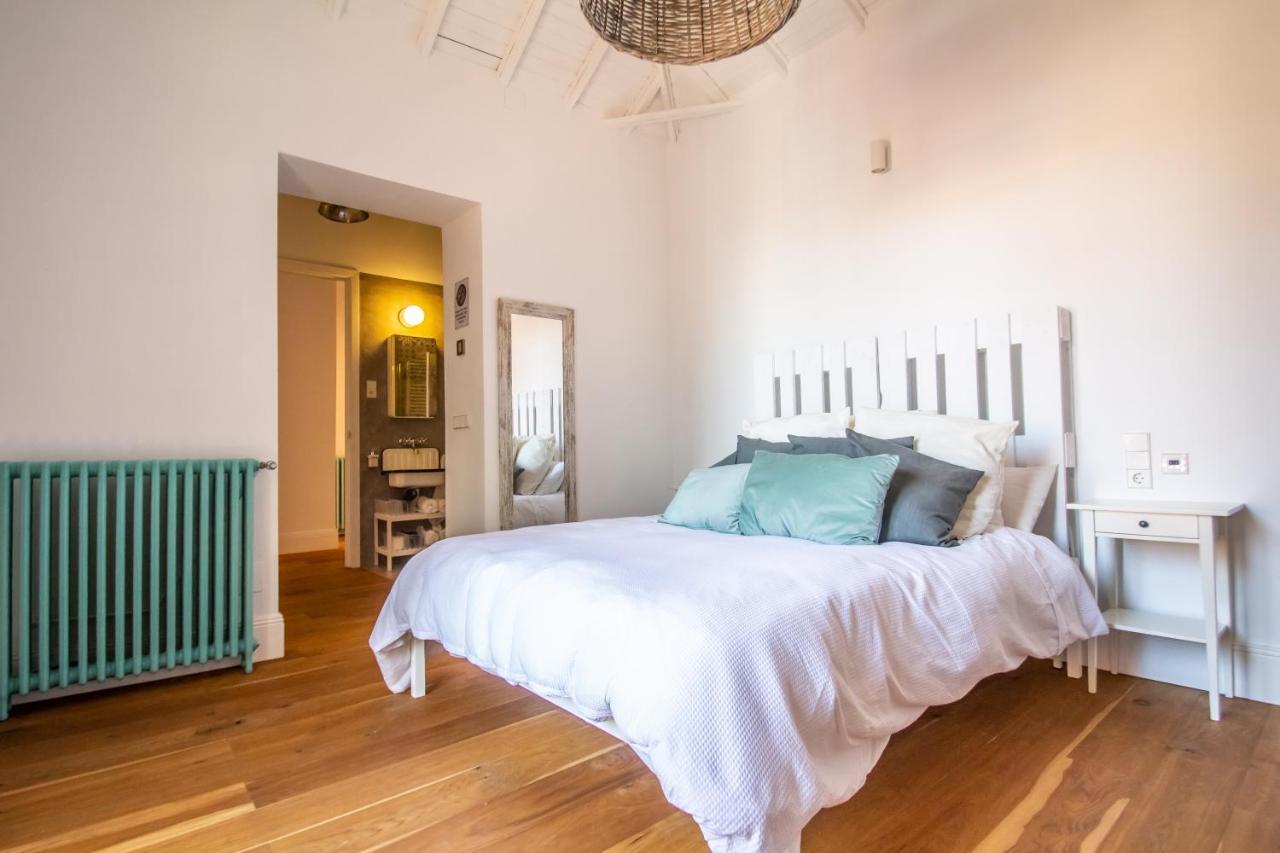 Regionalista 1919: Seaside Retreat With Heated Pool Malaga