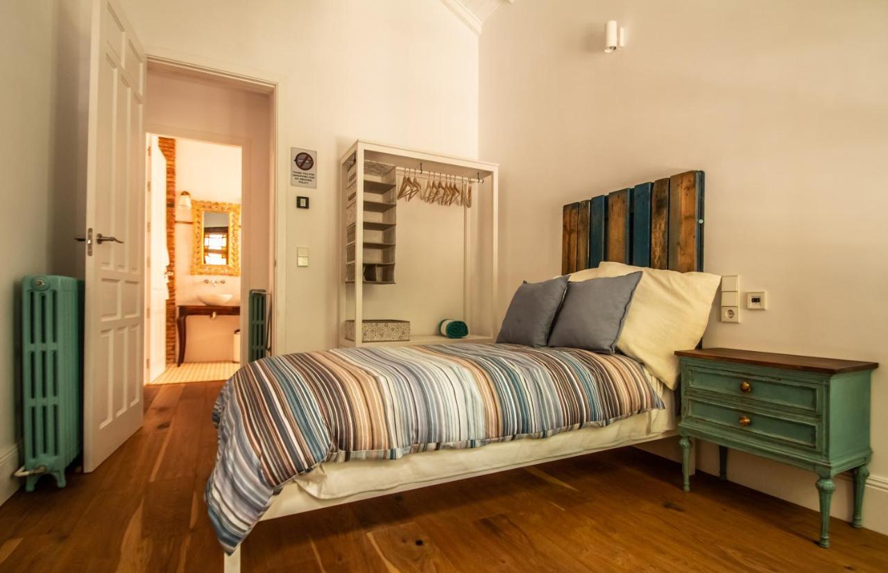 Regionalista 1919: Seaside Retreat With Heated Pool * Malaga