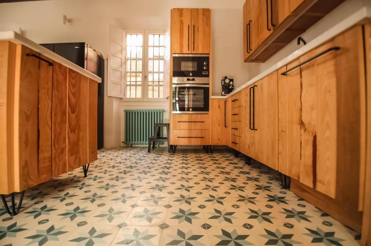 Regionalista 1919: Seaside Retreat With Heated Pool Villa Malaga